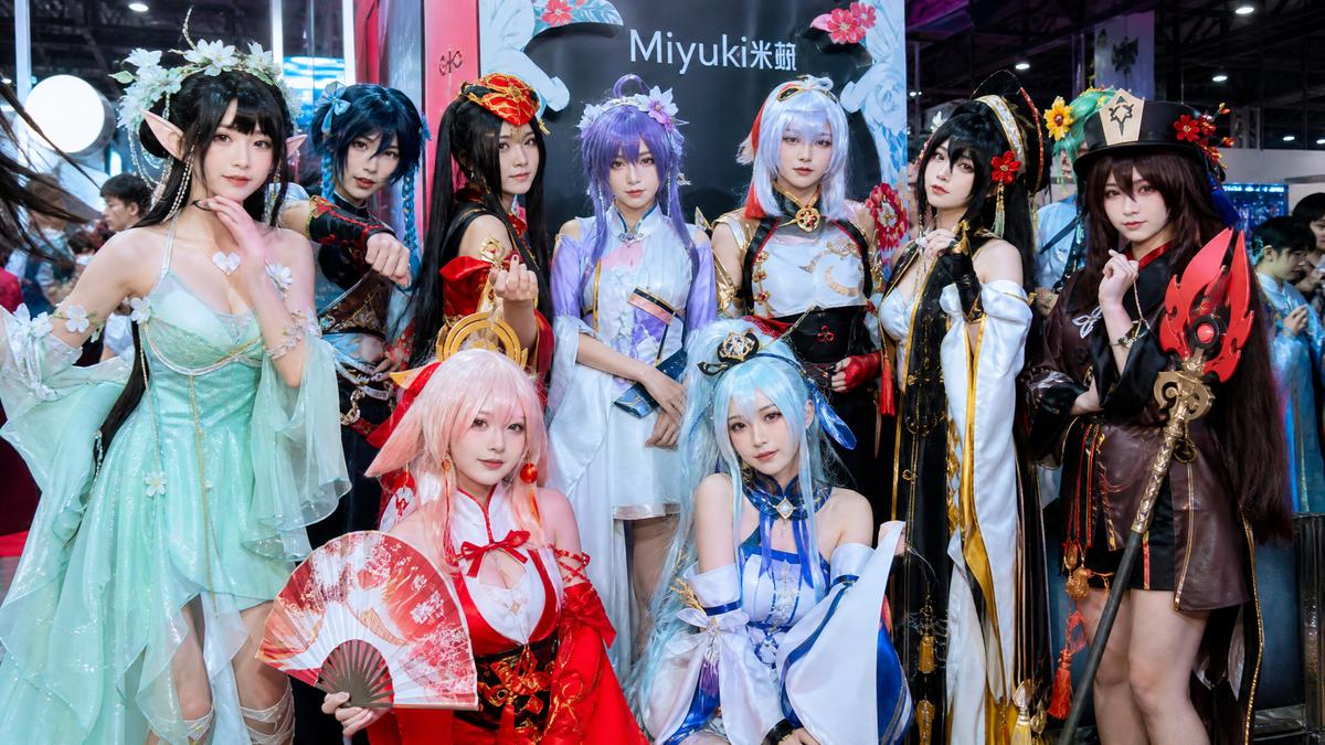 直播走光cosplay